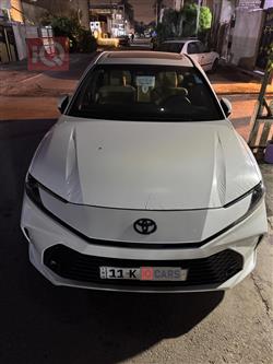 تۆیۆتا کامری